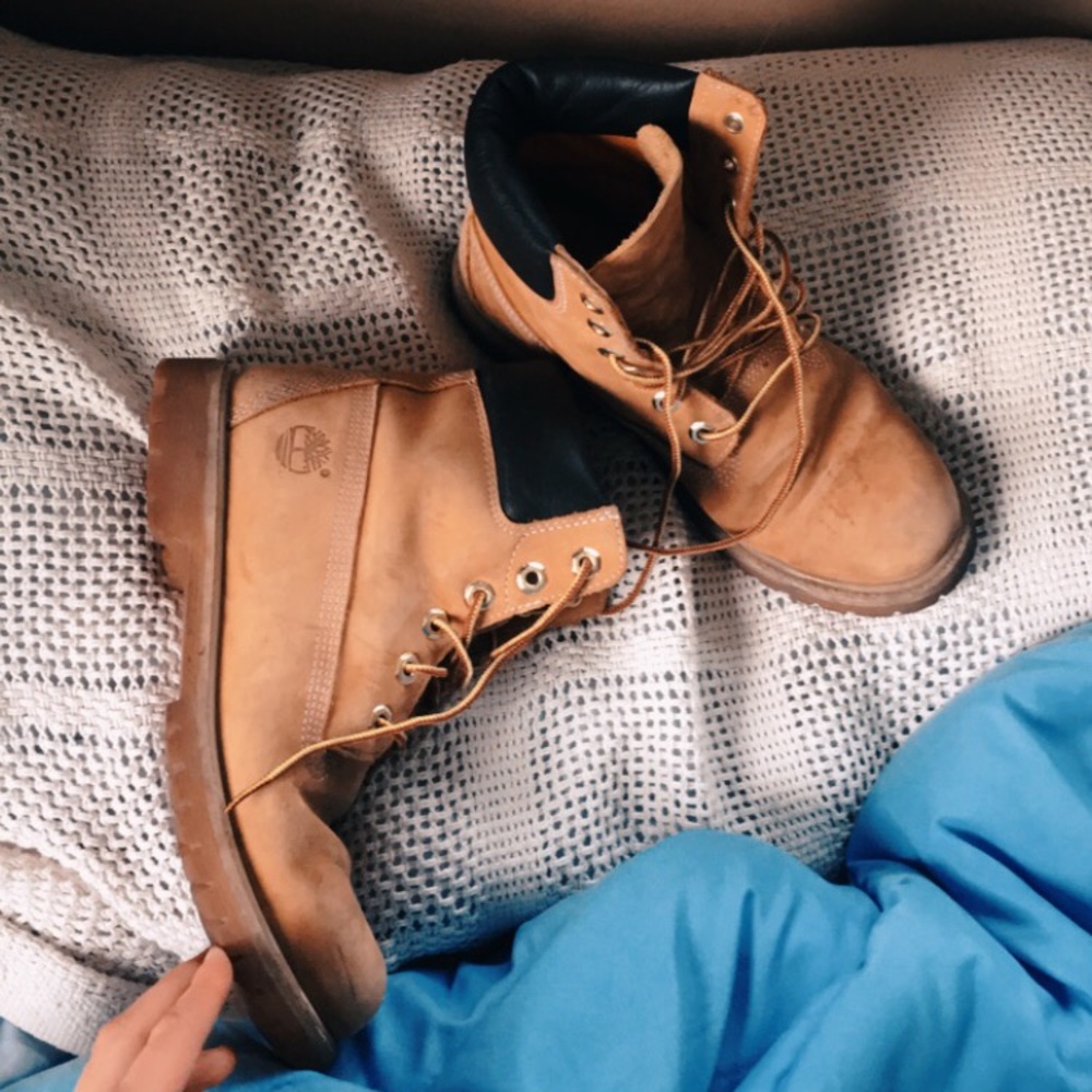 Women’s Timberlands, 8.5